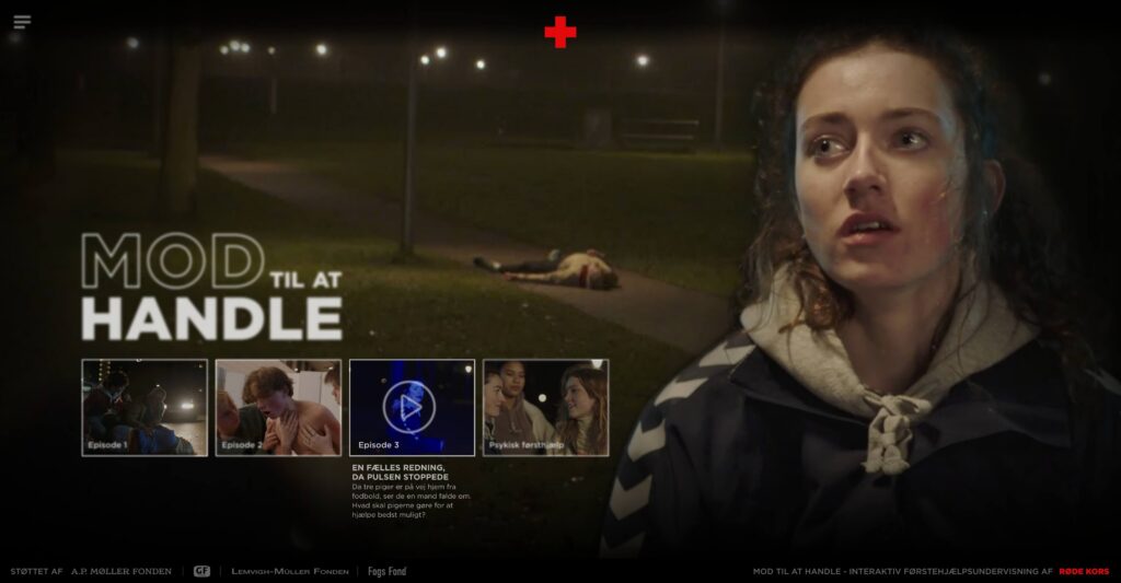 An episode selection screen from the interactive campaign featuring a close-up portrait of a serious-looking young woman on the right. An episode thumbnail for 'Episode 3' is selected, with the title 'EN FÆLLES REDNING, DA PULSEN STOPPEDE' (A joint rescue when the pulse stopped). The blurry background shows someone lying on a path at night.
